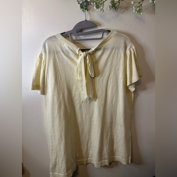 (B30)DownEast | Cream Bow Back Top - Picture 6 of 6